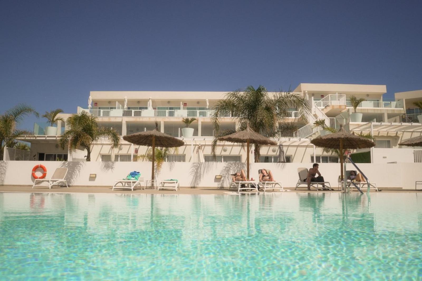 Precioso Apartamento En Complejo Con Piscina Коста-Тегисе Экстерьер фото